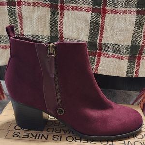 Liz Claiborne Booties